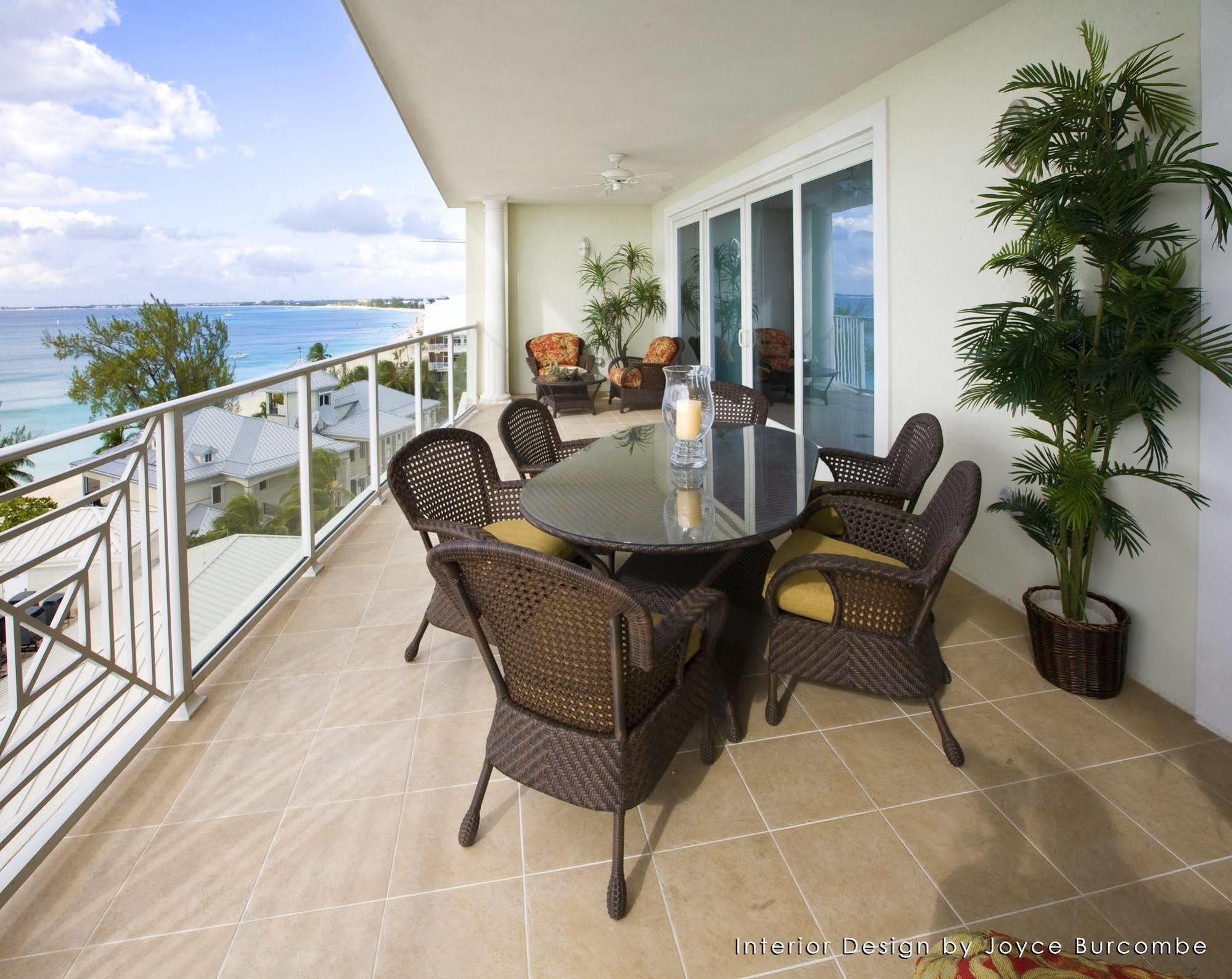 Caribbean Club Boutique Hotel, Grand Cayman Dog City Eksteriør bilde