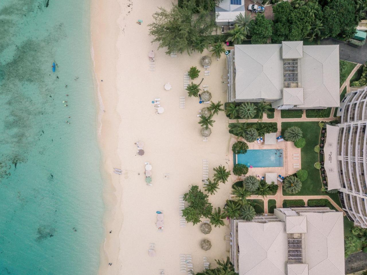 Caribbean Club Boutique Hotel, Grand Cayman Dog City Eksteriør bilde