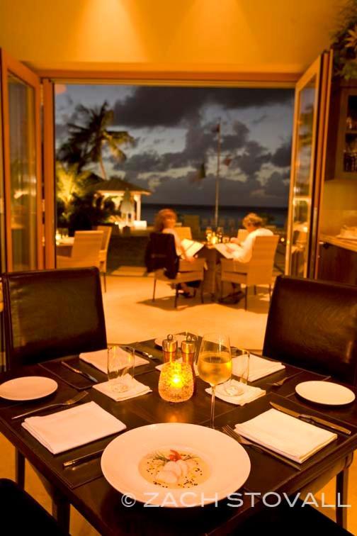 Caribbean Club Boutique Hotel, Grand Cayman Dog City Eksteriør bilde